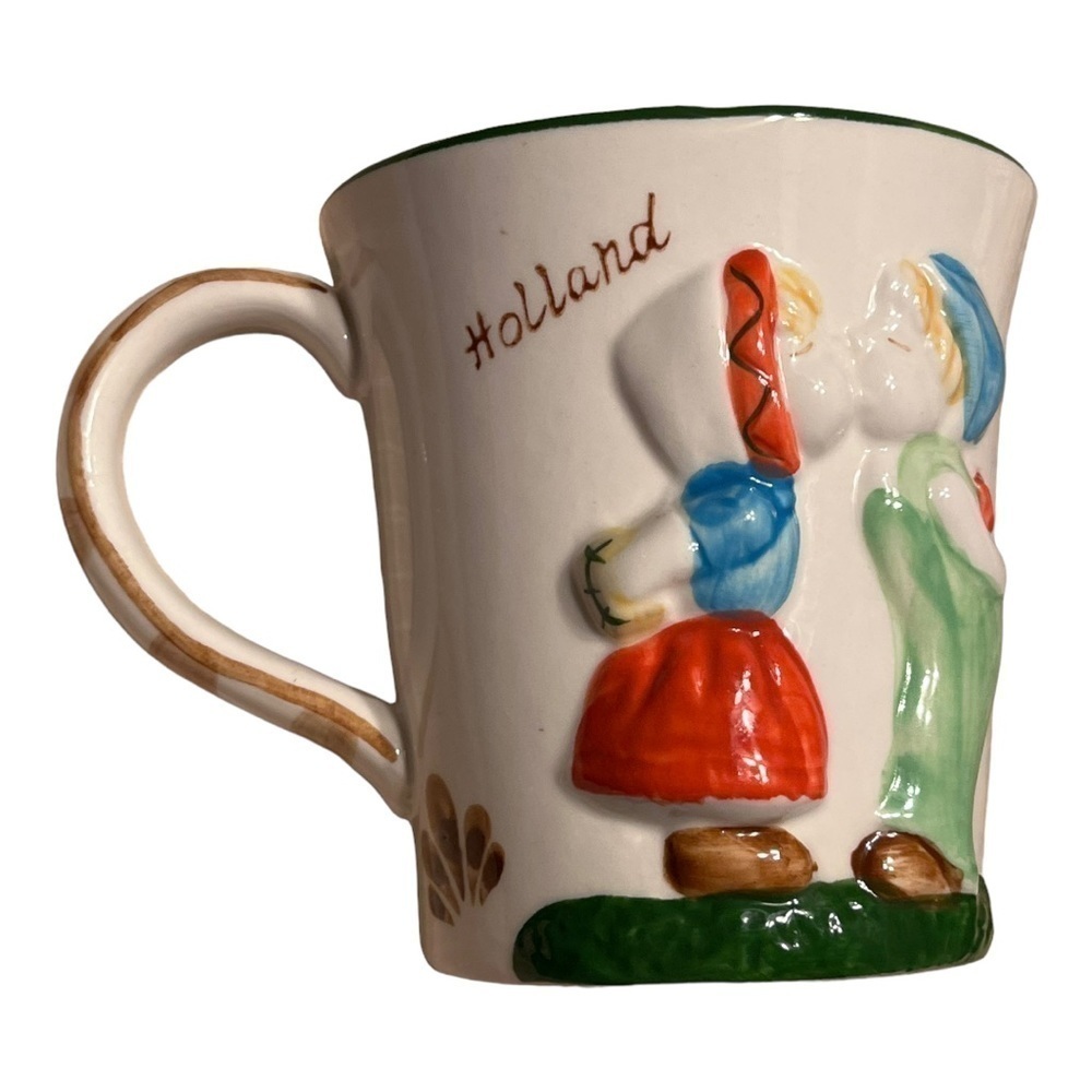 BLUE Delft Deco Hand painted Holland Porcelain cup kissing Dutch couple.